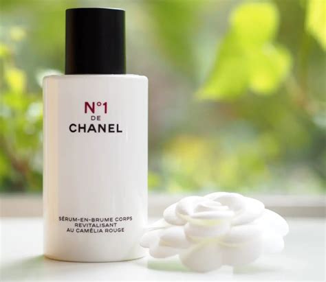 chanel no 1 red camellia revitalizing serum